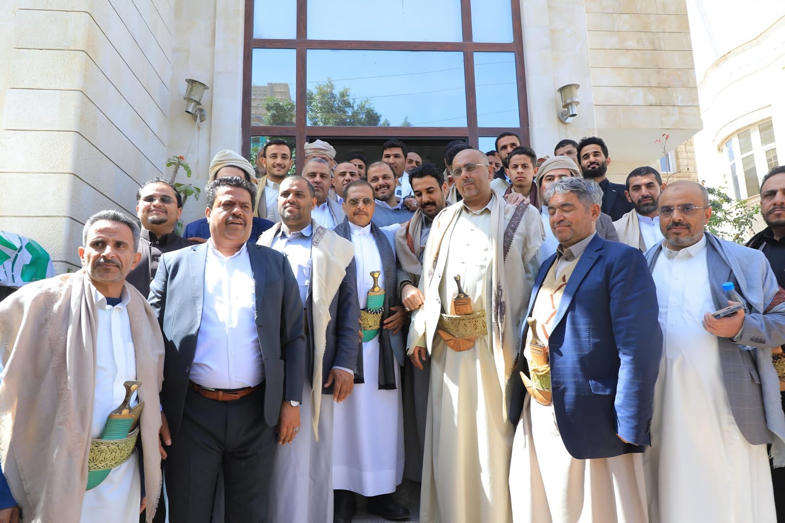 تدشين قطاع مصنعي البلاستيك والفيبر ومودري المواد الخام بالغرفة التجارية الصناعية بأمانة العاصمة صنعاء وانتخاب سمير عبده بشر رئيسًا للقطاع